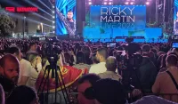 (VIDEO) Spektakularan koncert Rikija Martina na Trgu nezavisnosti: Latino ritam "zapalio" Podgoricu