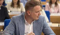 (UŽIVO) Sjednica Skup&scaron;tine Glavnog grada: Perić kaže da samo sprečava prinudnu upravu