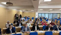 (UŽIVO) Sjednica Skup&scaron;tine Glavnog grada: Perić kaže da samo sprečava prinudnu upravu