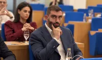 (UŽIVO) Sjednica Skup&scaron;tine Glavnog grada: Perić kaže da samo sprečava prinudnu upravu