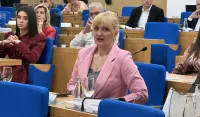 (UŽIVO) Sjednica Skup&scaron;tine Glavnog grada: Perić kaže da samo sprečava prinudnu upravu