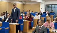 (UŽIVO) Sjednica Skup&scaron;tine Glavnog grada: Perić kaže da samo sprečava prinudnu upravu