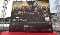 Vatra, more i zmajevi: MTEL i HBO Max premijerno prikazali &bdquo;Kuću Zmaja&ldquo; pod zvijezdama na Lu&scaron;tici