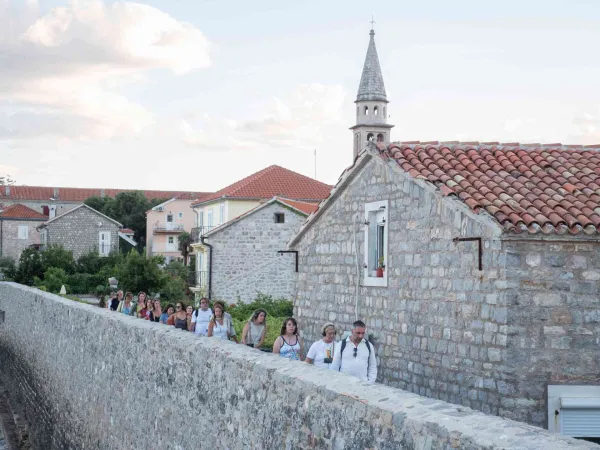 "Nestvarni grad" jo&scaron; jednom povezao publiku s pro&scaron;lo&scaron;ću Budve