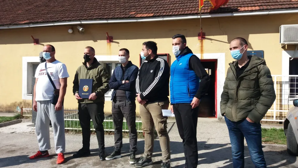Штрајк шест никшићких ватрогасаца јер су стали без посла због спорних уговора о раду