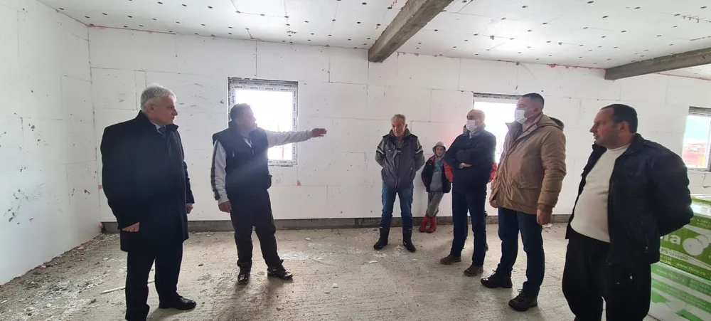 Мјештани Бијеле Цркве Сеоски дом и капелу граде од донација