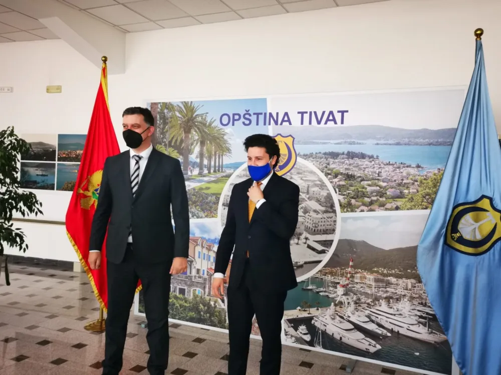 Дритан Абазовић током посјете Тивту поручио:Смирити тензије, вратити се туризму