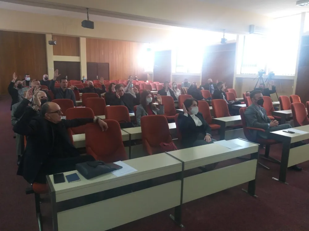 Одборници владајуће колације у Улцињу након седам дана сјетили се да су се забројали у гласању