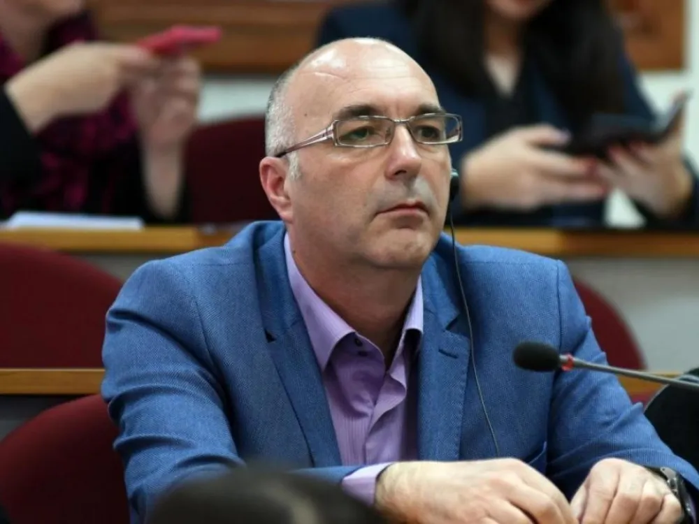 Харис Рамовић не да приступ рачунима
