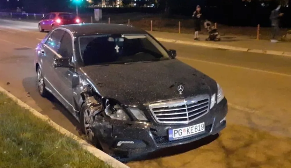Огласила се полиција о саобраћајки: Још се утврђује ко је возио Владин аутомобил, алкотест Кандићу показао 1,2 промила алкохола