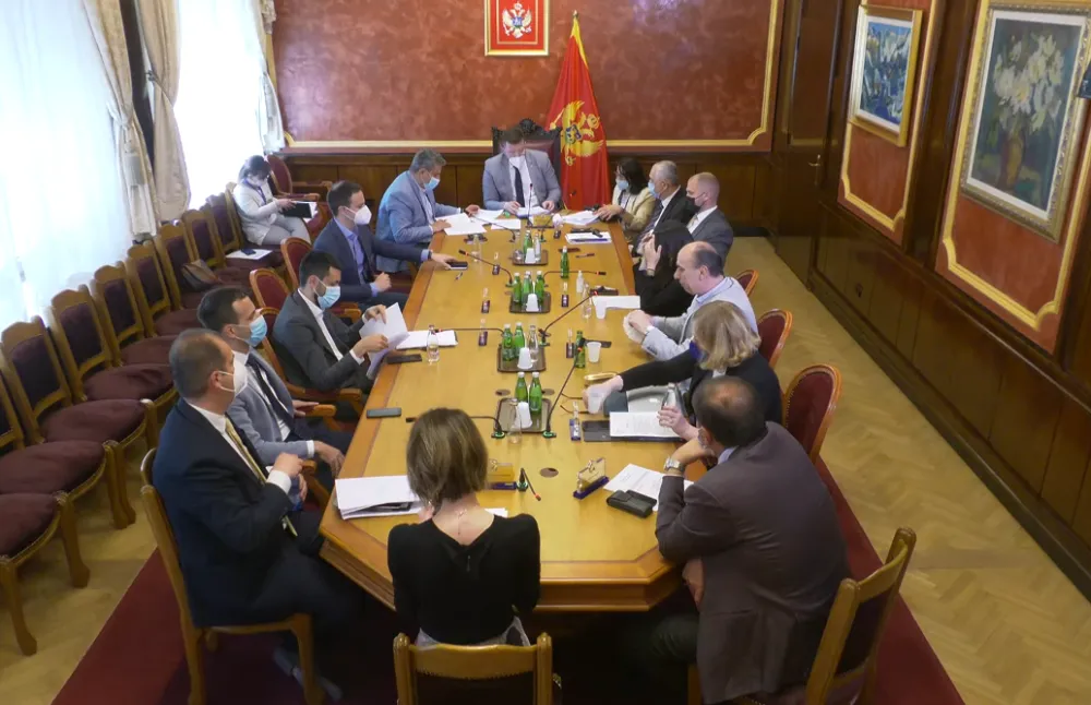 (Видео) Паповић: Не ради се о унапређењу тужилаштва, већ о борби против ДПС-а