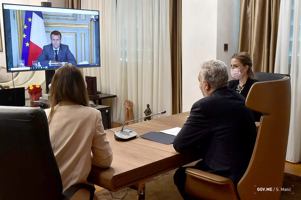 Макрон - Кривокапићу: Желим да успијете у борби са корупцијом