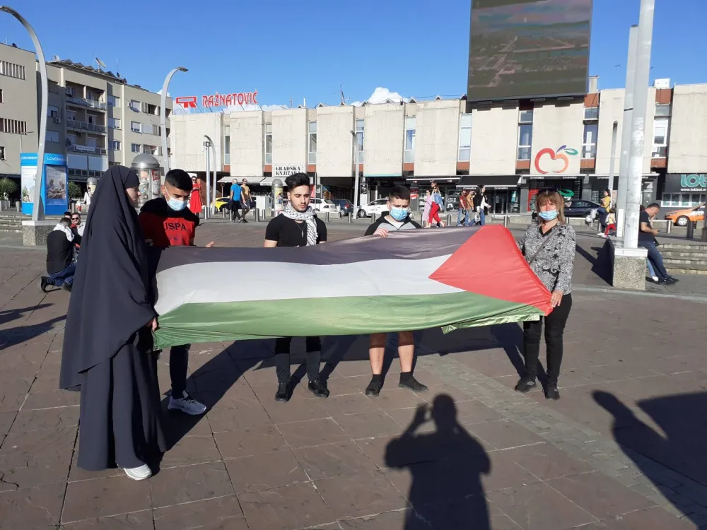 (ФОТО и ВИДЕО) Протест подршке народу Палестине у Подгорици
