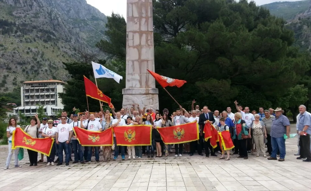 Либерална партија: Власт у Будви да се бави сезоном, а не хералдиком