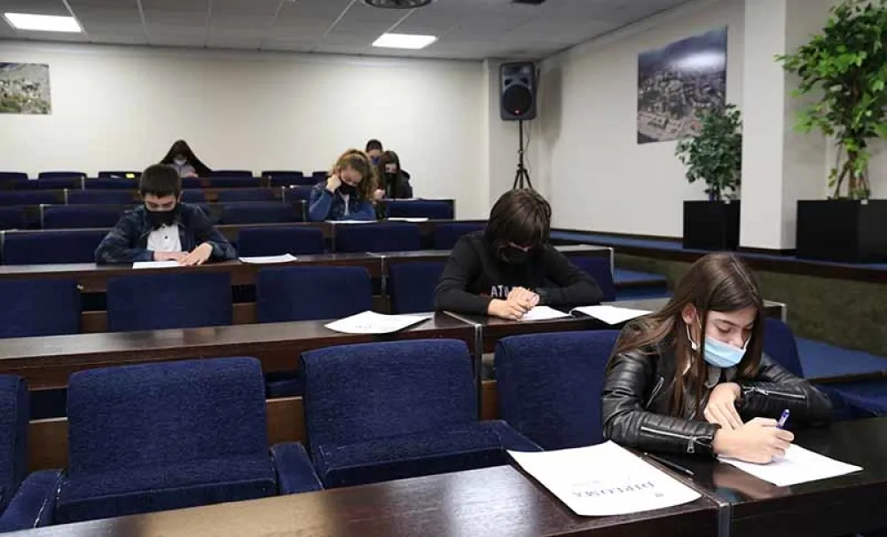 Полуфинале квиза: Ученици ОШ &bdquo;Анто Ђедовић&rdquo; најбоље познају свој град