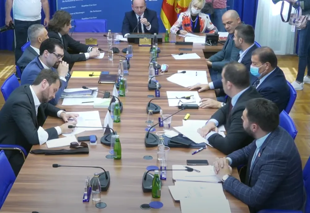 (Видео) Радоњић: Тужилаштво утврдило да је Кандић возио