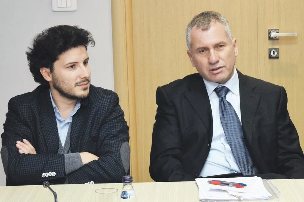 Савјет ГП УРА напустили Ракчевић, Растодер, Граховац, Нишић и Бацковић