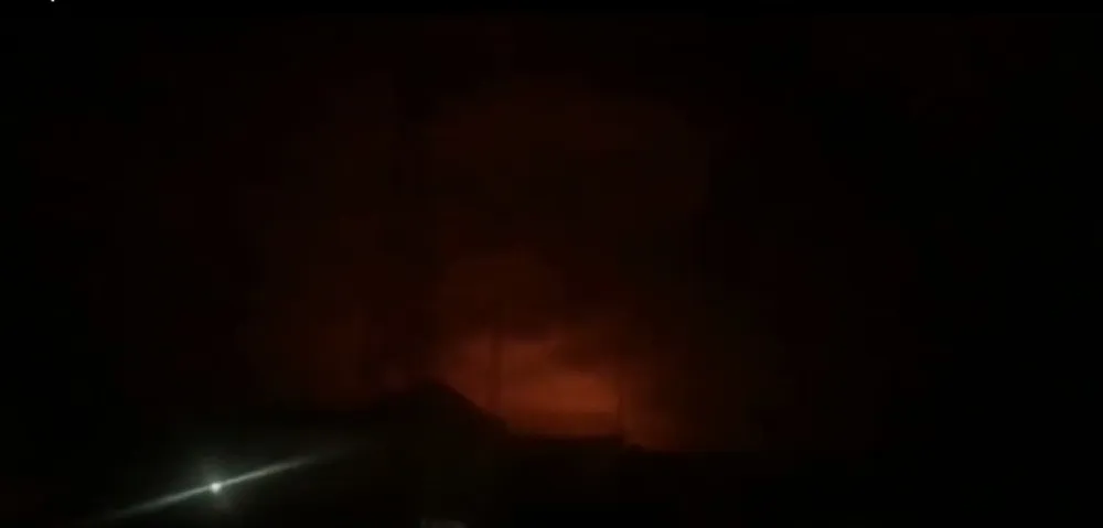 Грађани бjеже из Гоме у Конгу, лава надомак града