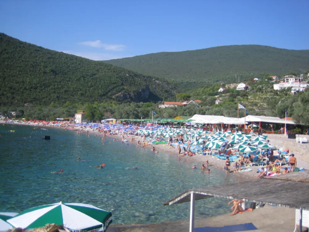 Ближи се љето: Закупци до краја мaja морају средити плаже