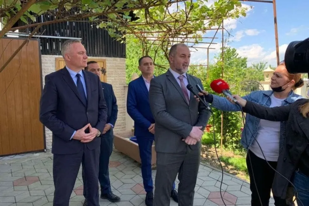 Постоjи потенциjал и могућност за побољшање сарадње