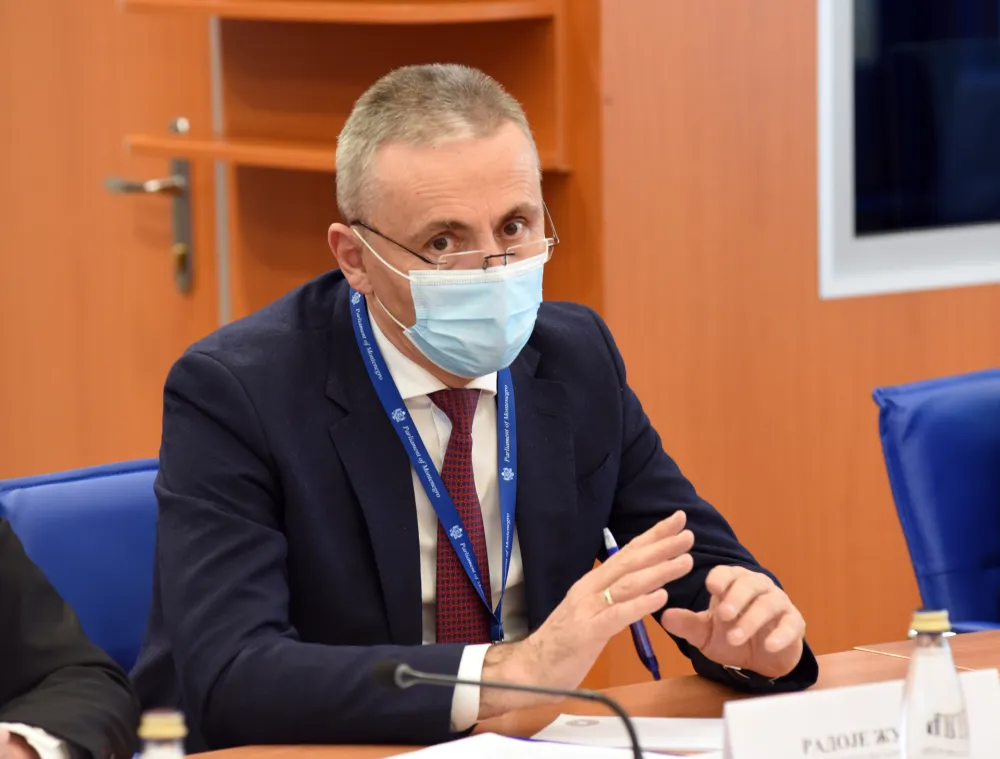 Ни након осам мјесеци ништа од Жугићеве смјене