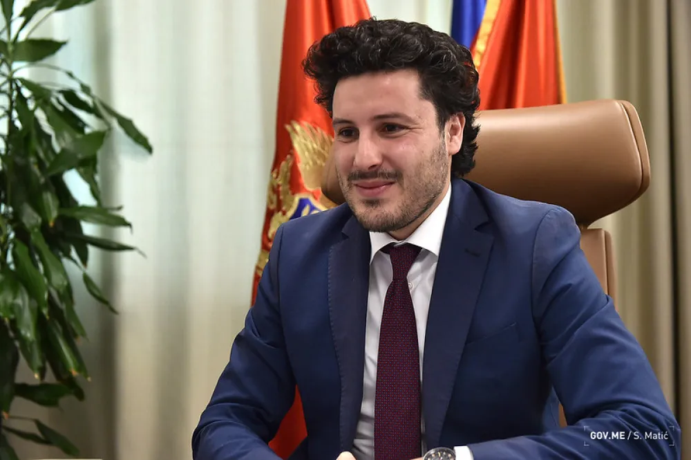 Дритан Абазовић честитао на избору Јоаникија за митрополита