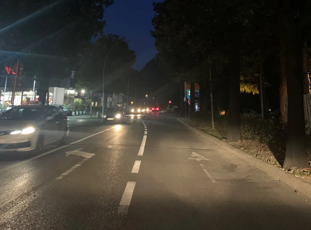 Мрак центром Котора, не ради јавна расвјета
