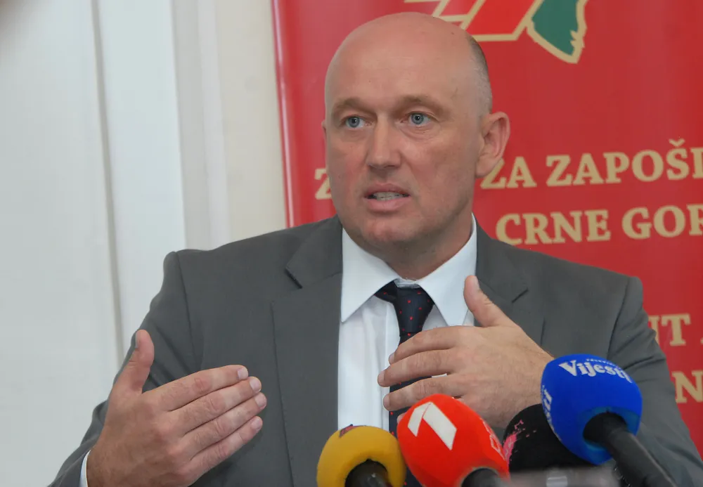 Марић: Иницијатива ДФ-а је најава ванредних избора на прољеће