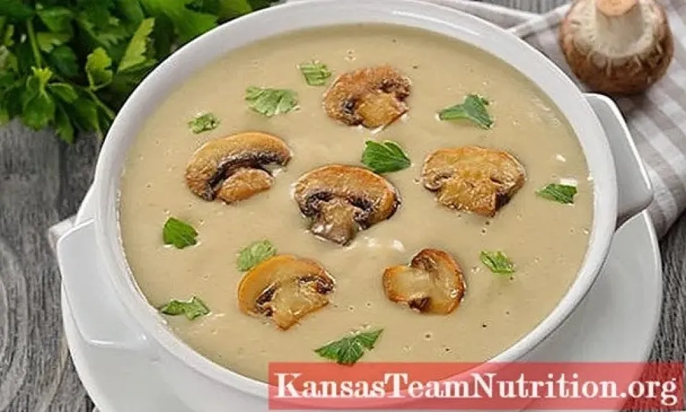 Крем чорба од печурки и кромпира