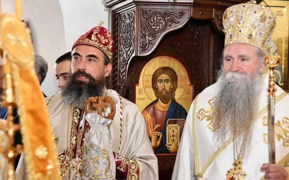 Никшићани припремили дочек за митрополита Јоаникија и Епископа Методија