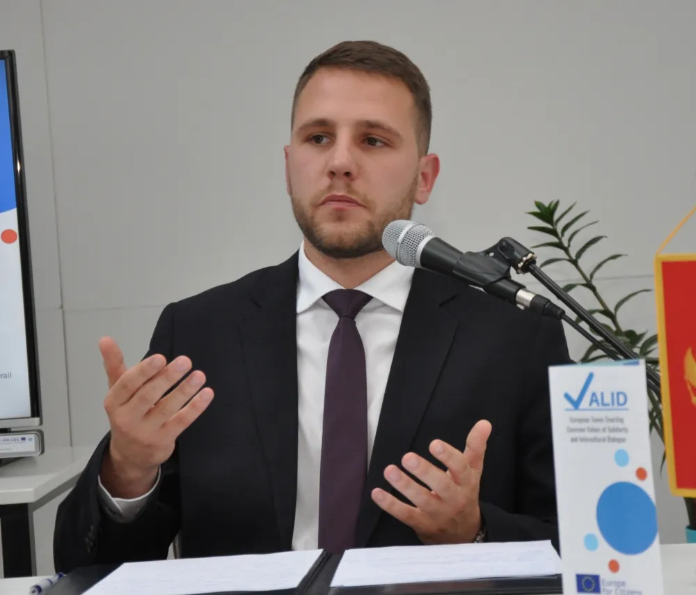 ДПС Никшић: Неистина је да је Вуковић затекао катастрофално стање у општини