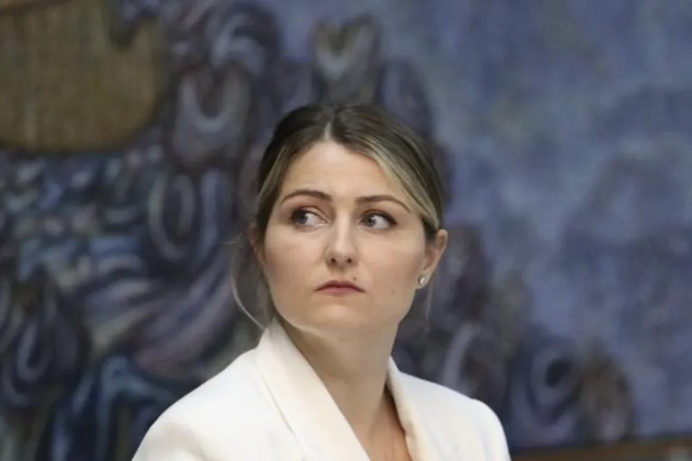 Предсједница барског парламента тврди: Општина дала Цетињу 5.000 еура без знања СО