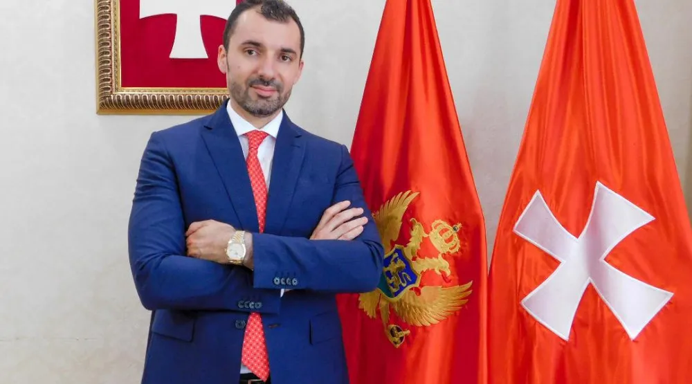 Ражнатовић: Надлежни да реагуjу на приjетње посланице ДФ