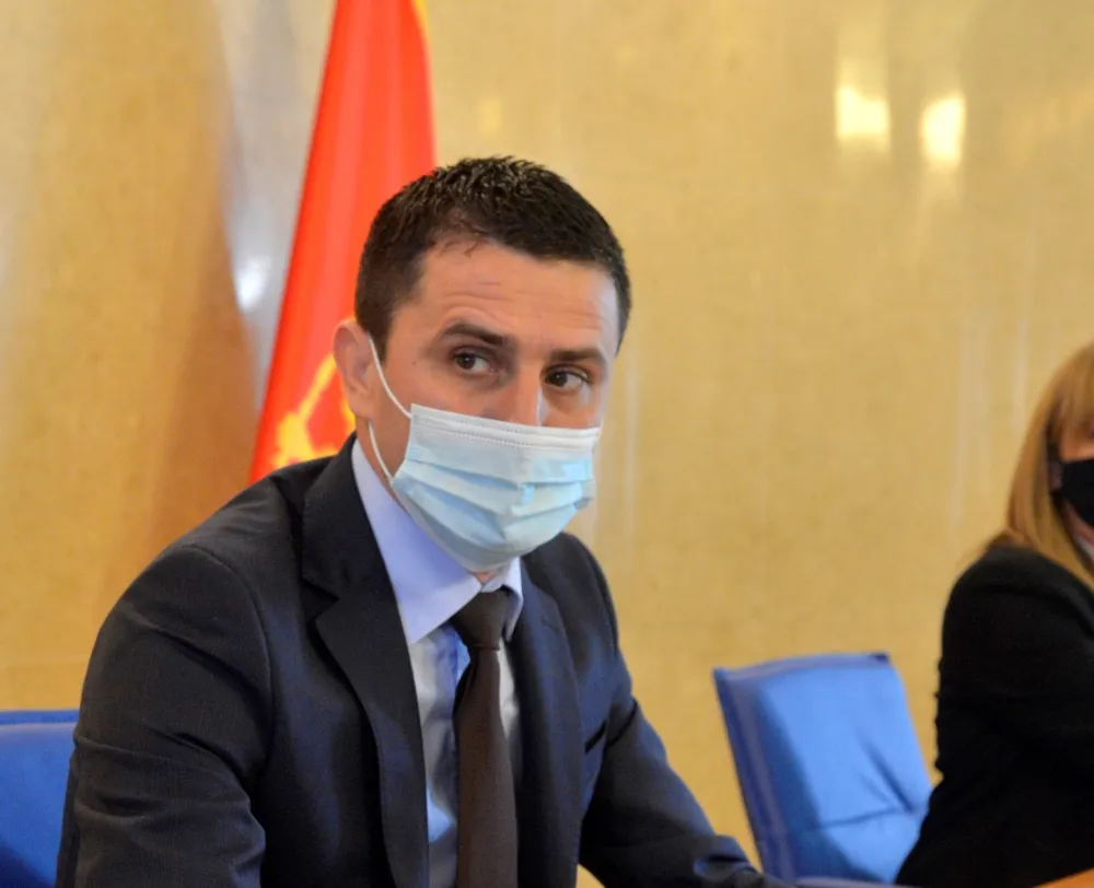 Зоговић: Престаните да вријеђате Србе, митрополит вам је данас рекао све