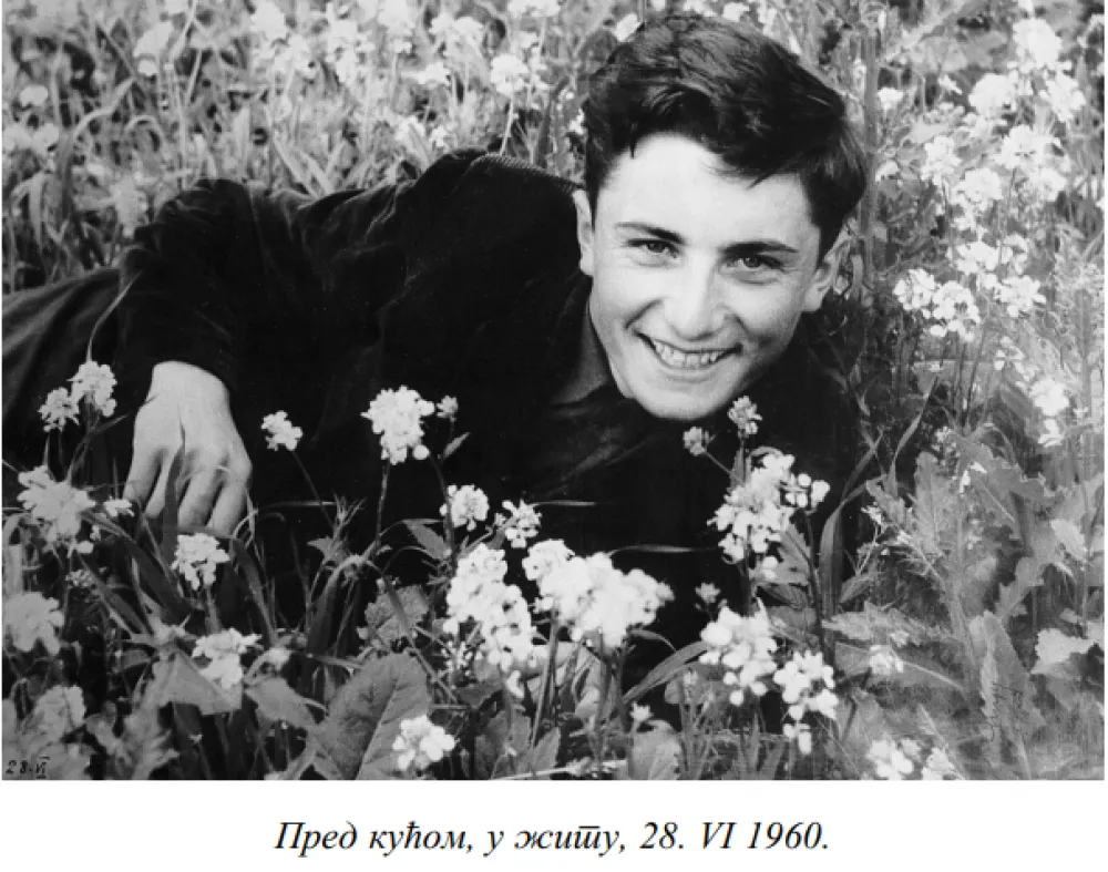 БИОГРАФСКА И АУТОПОЕТИЧКА САБИРАЊА 3: Прва критика на "умјетнички" рад