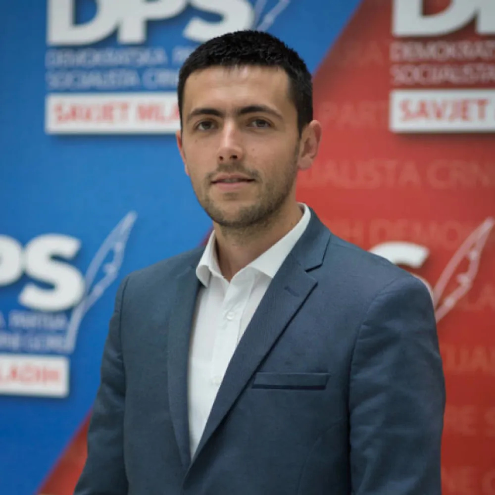 Живковић: Црна Гора стагнира због кризе законодавне и извршне власти