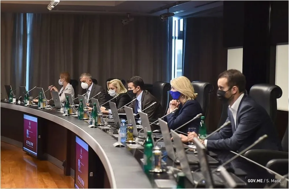 Усвојена Информација: Влада откупљује ембраер за пет милиона долара