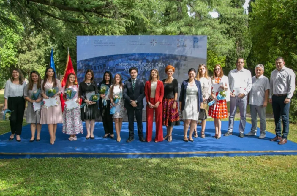Хелени Ђуровић награда за допринос дигитализацији