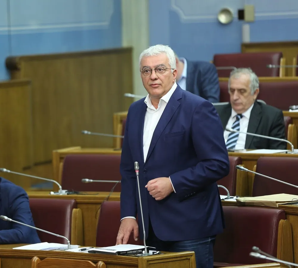 Мандић: Надам се да ће званична ЦГ уважити ратне ветеране Кошара
