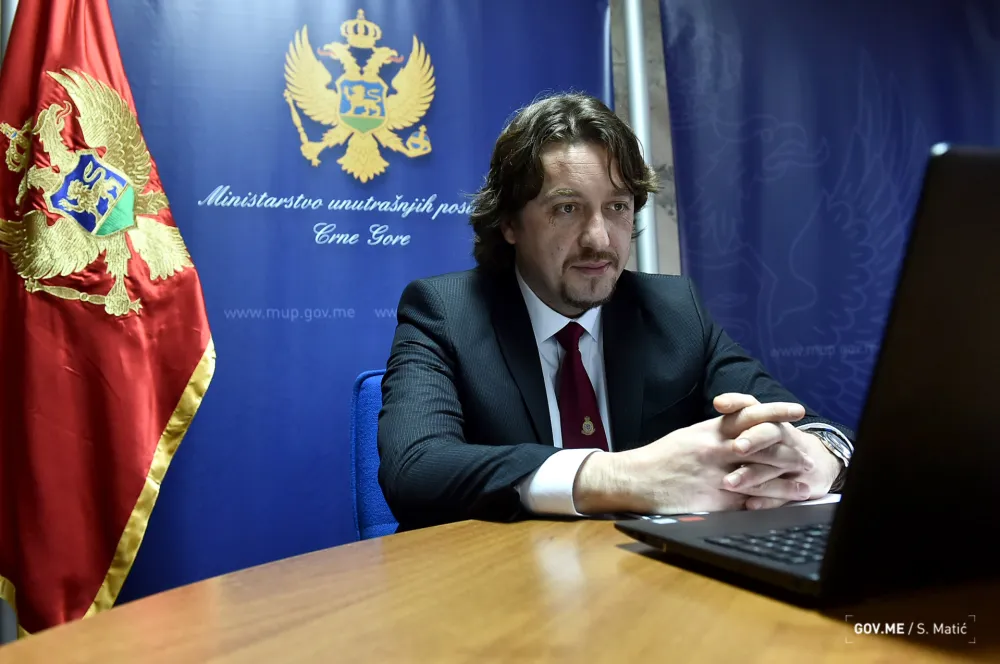 Секуловић обавља функцију министра правде до избора новог