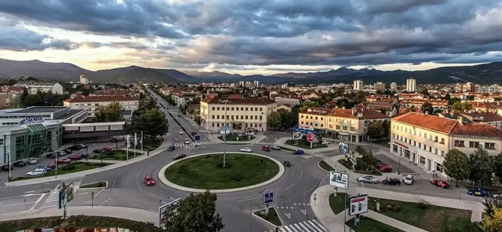 ДПС Никшић: Бечановић је бар као грађанка могла да опомене сина и супруга да не крше закон