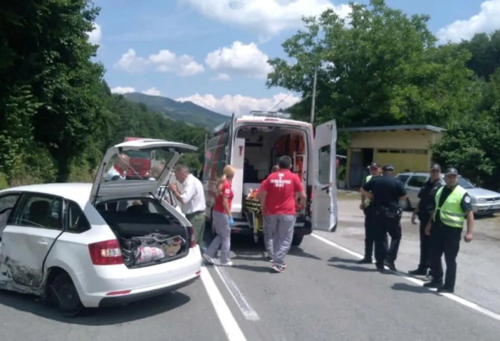 Удес на путу ка Мојковцу, има повријеђених