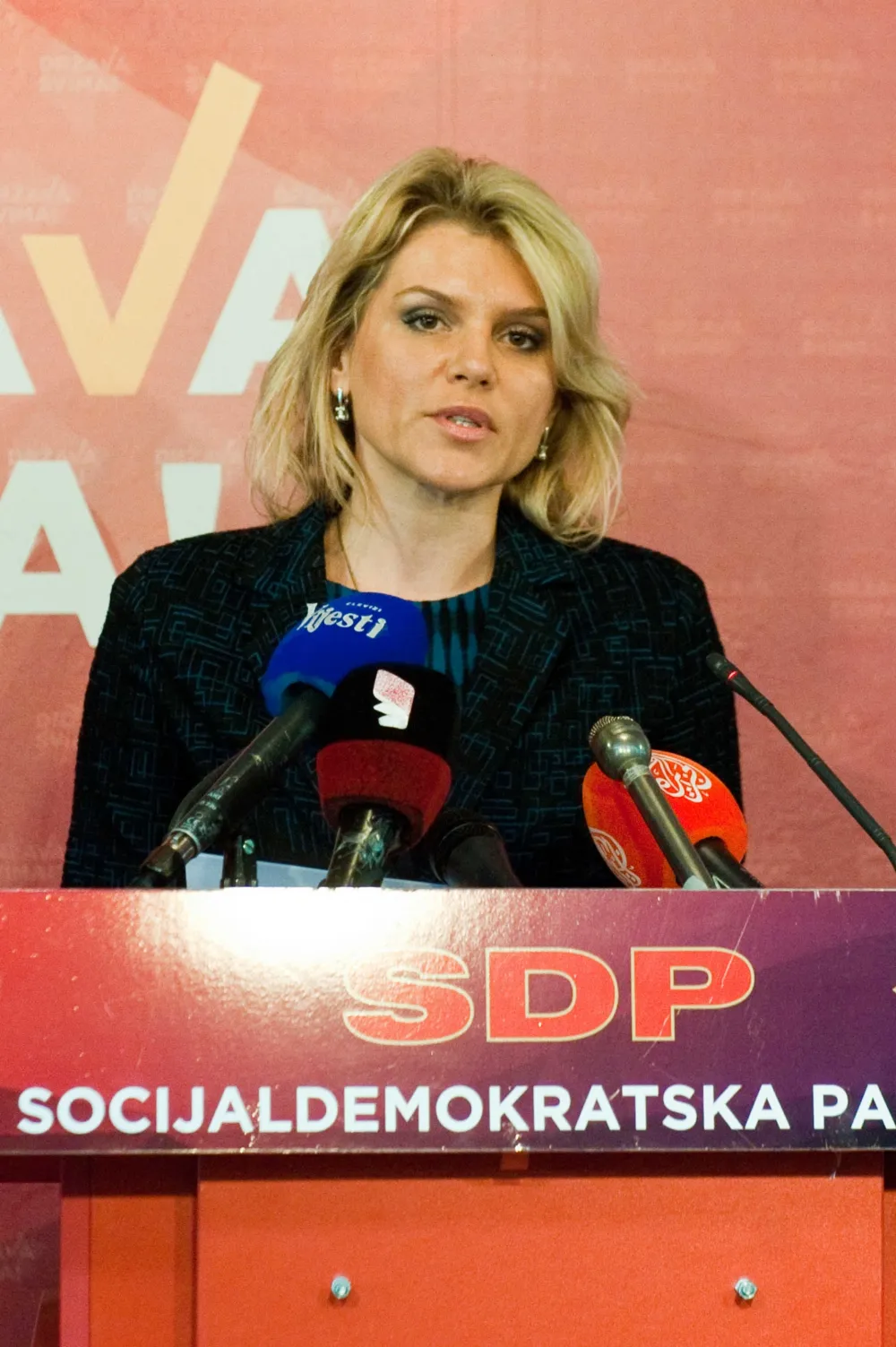 (ВИДЕО) Вуксановић Станковић: Постоји стално мијешање Србије у унутрашње ствари Црне Горе