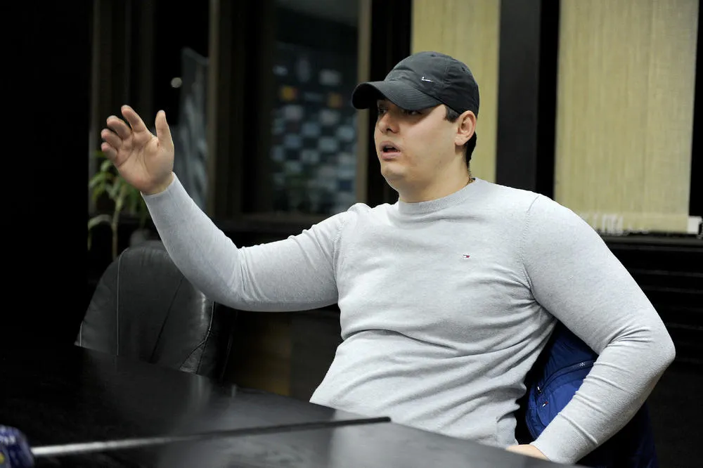 Чланови Беливукове групе напали бившег вођу навијача Партизана