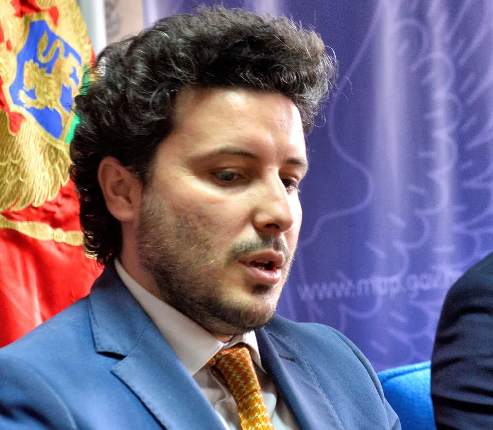 Абазовић: Истражићемо одговорност наших људи или политичара у крвавом распаду Југославије