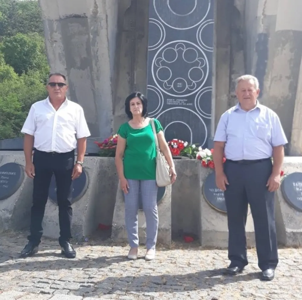 Удружење бораца положило вијенце херцеговачким јунацима