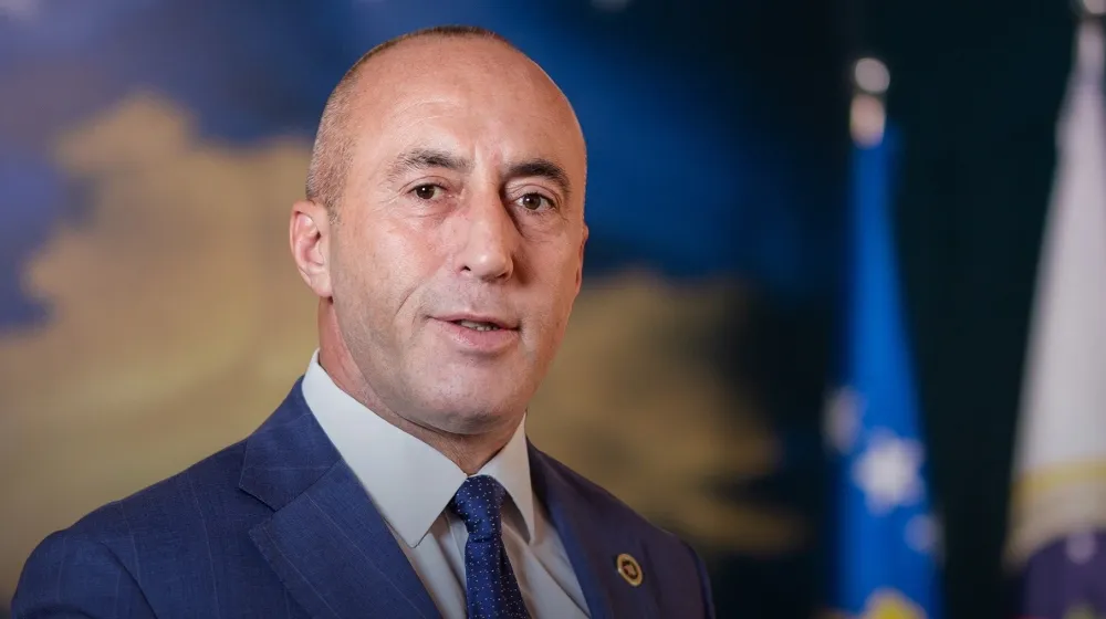 И Харадинај се отровао од воде у Дечанима