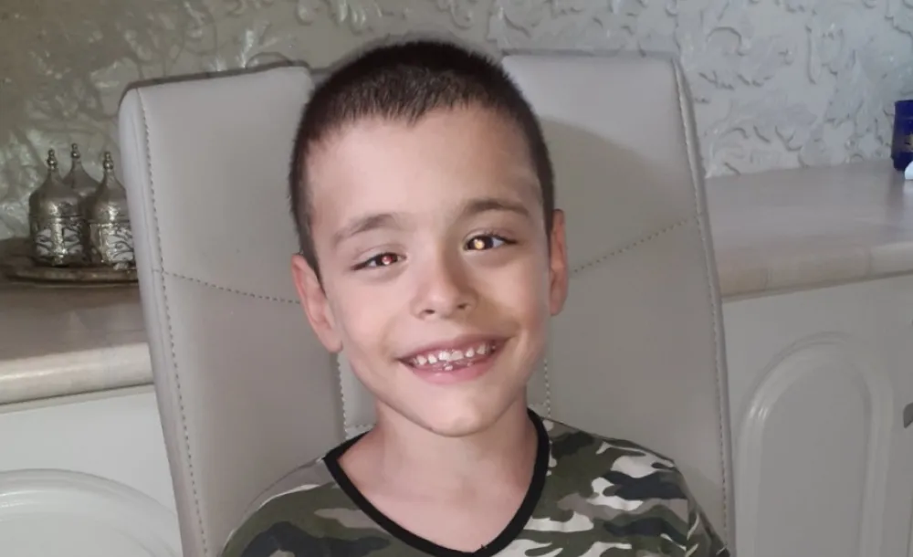 Помозимо малом Алену и усрећимо његово дјетињство