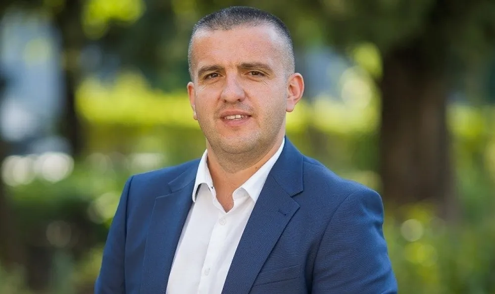 Стриковић директорима: Када су неки други смењивани да би ви сјели у те фотеље није вам сметало