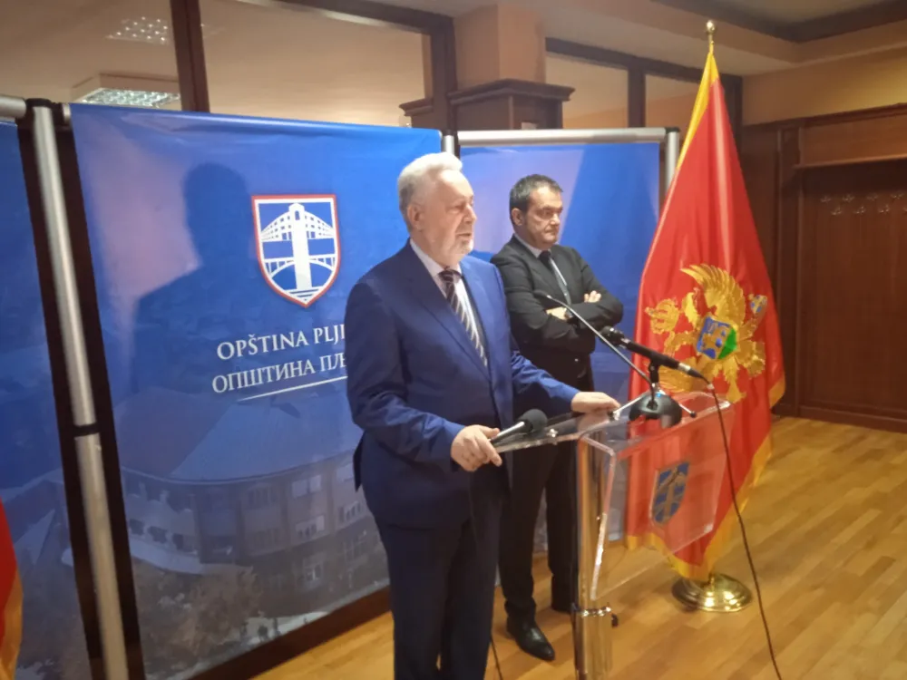 Премијер Кривокапић потврдио да оснива странку, без обезбјеђења иде на Цетиње